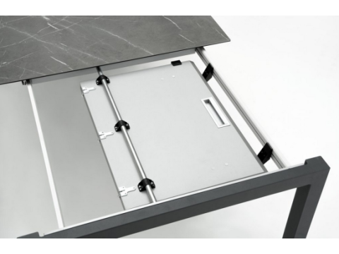 table dekton